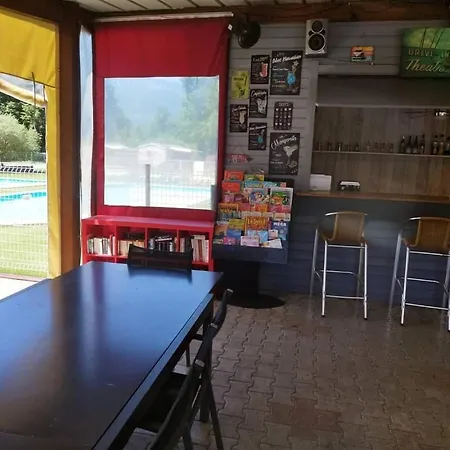 Camping L'escale Sainte-Helene-du-Lac